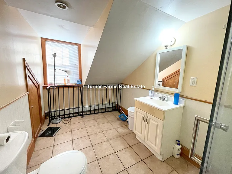21 Alpine St #2 — Photo 16
