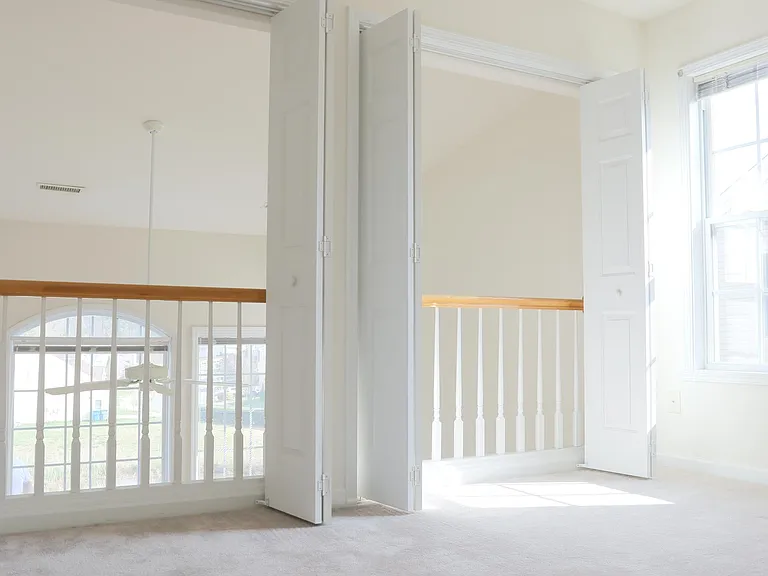 1316 Pebble Creek Xing — Photo 40