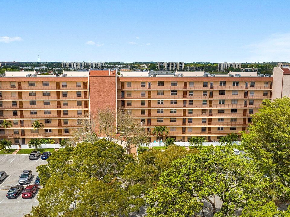 1st image of 14623 Bonaire Blvd APT 507