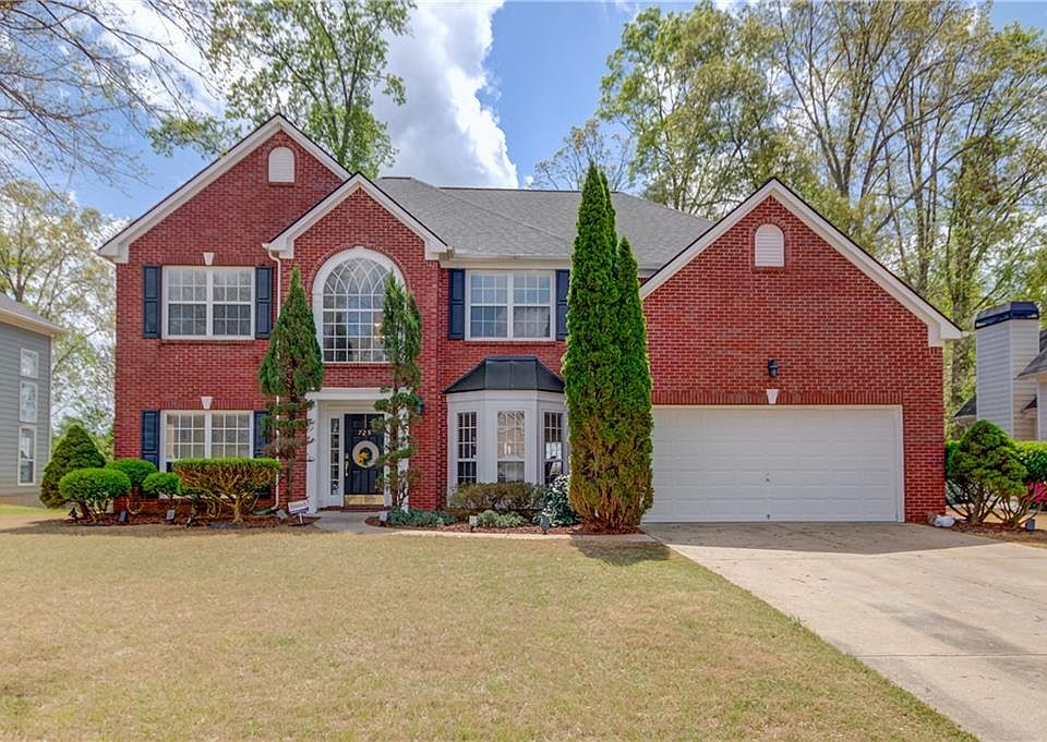 1st image of 725 Martin Field Dr
