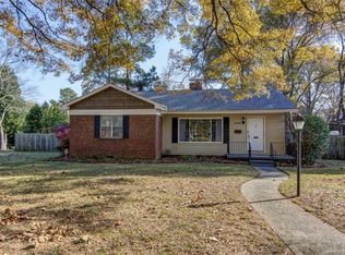 1144 Dresden Dr W, Charlotte, NC 28205