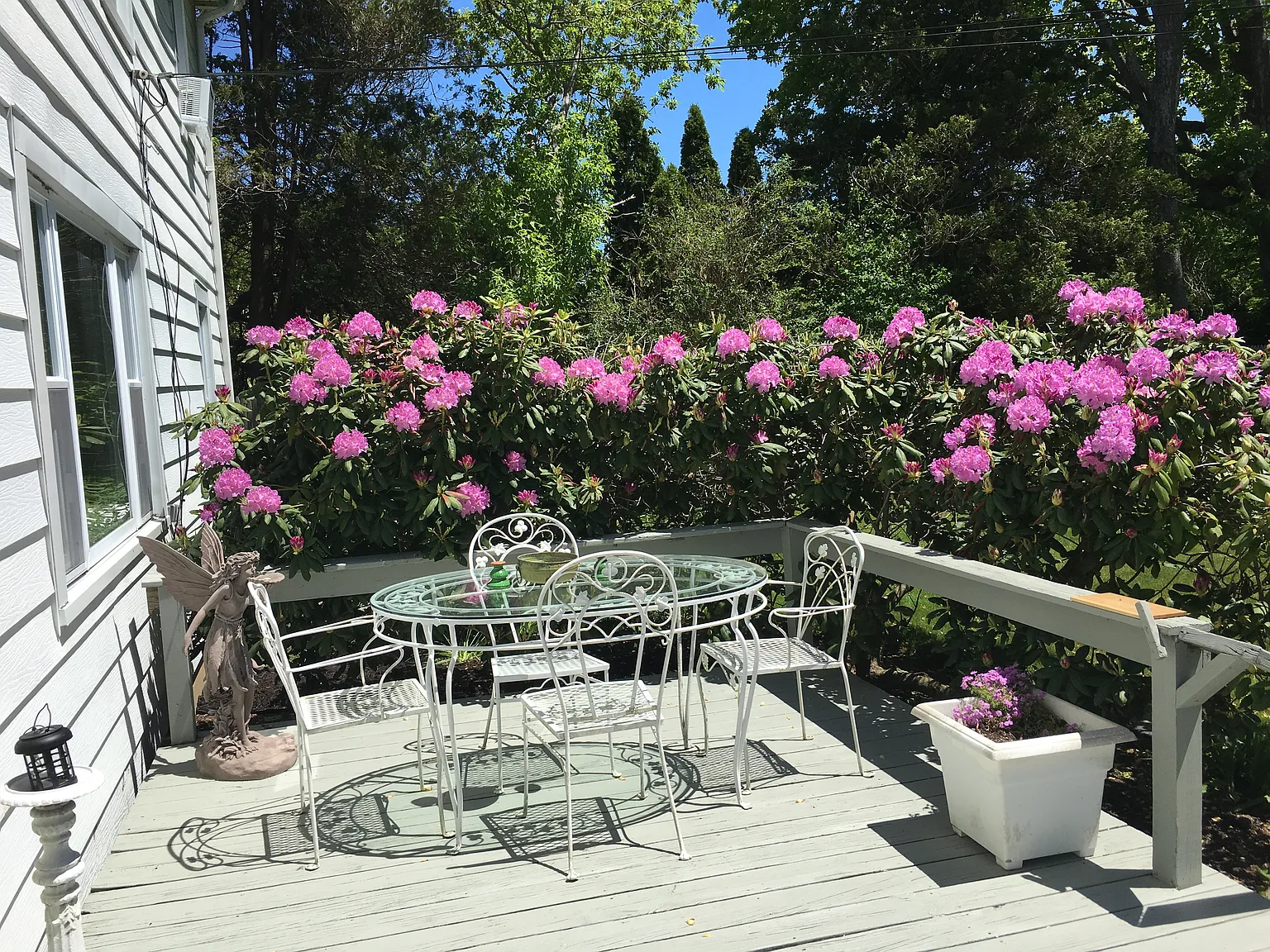 Southampton Village Hideaway — Photo 3
