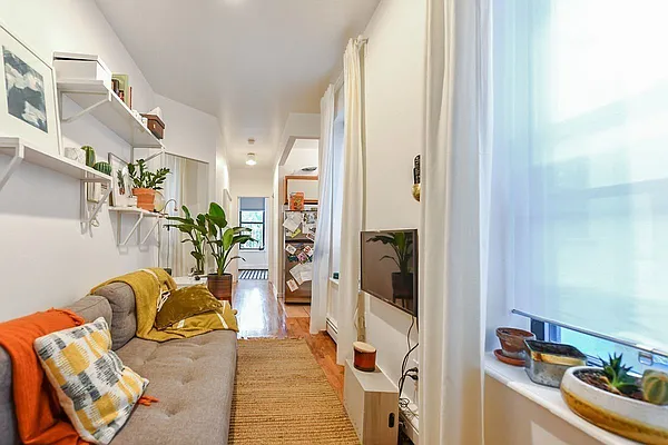 Rented by J Misrahi Realty Corp | media 3