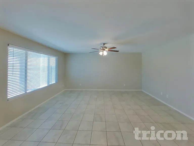 12583 W Midway Ave — Photo 3