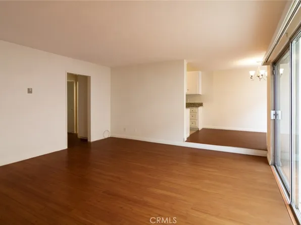 1122 W 9th St #4, Santa Monica, CA 90403