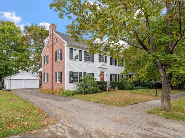 16 Gale Avenue, Laconia, NH 03246