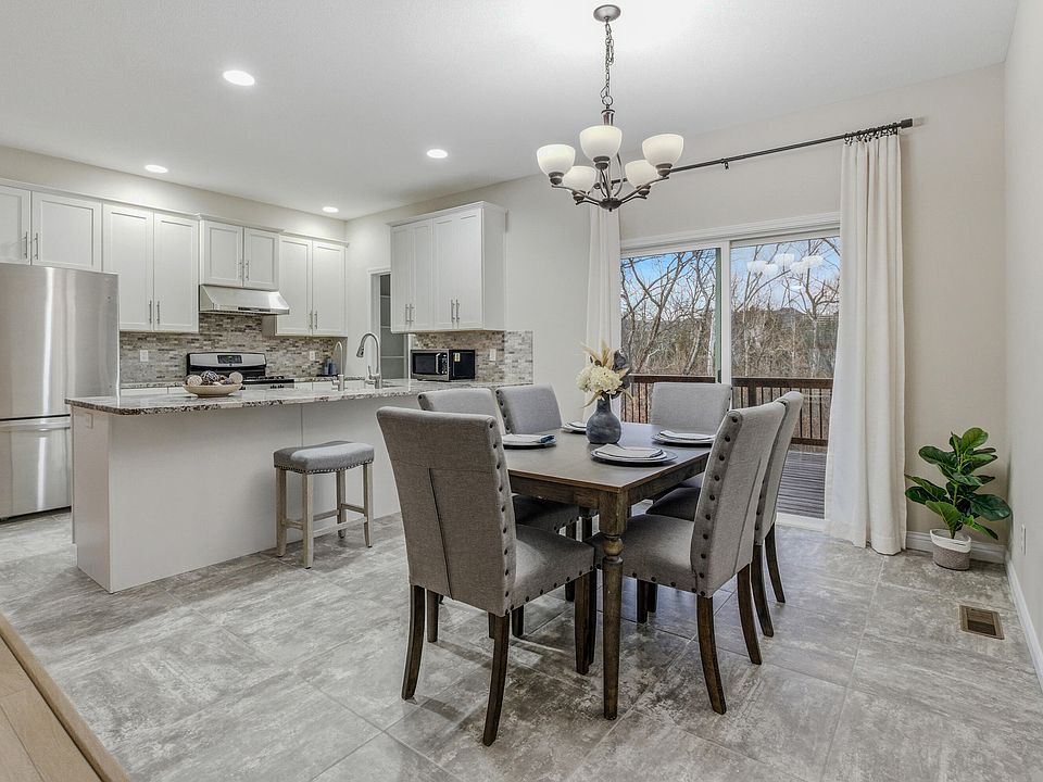 1st image of 3304 Timber Run Dr