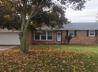 56281 Buckeye Rd, Mishawaka, IN 46545