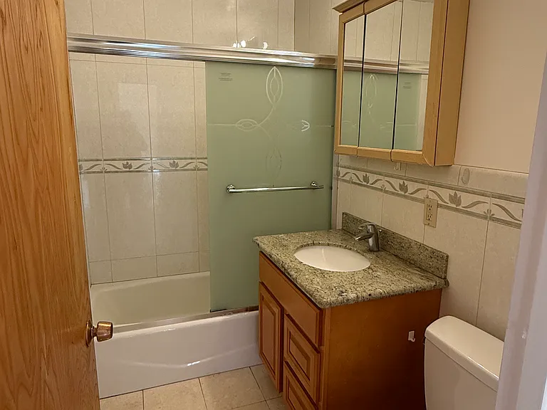 719 17th Ave #2 — Photo 7