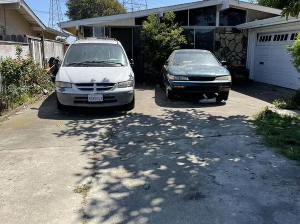 2788 Cook Pl, Hayward, CA 94545