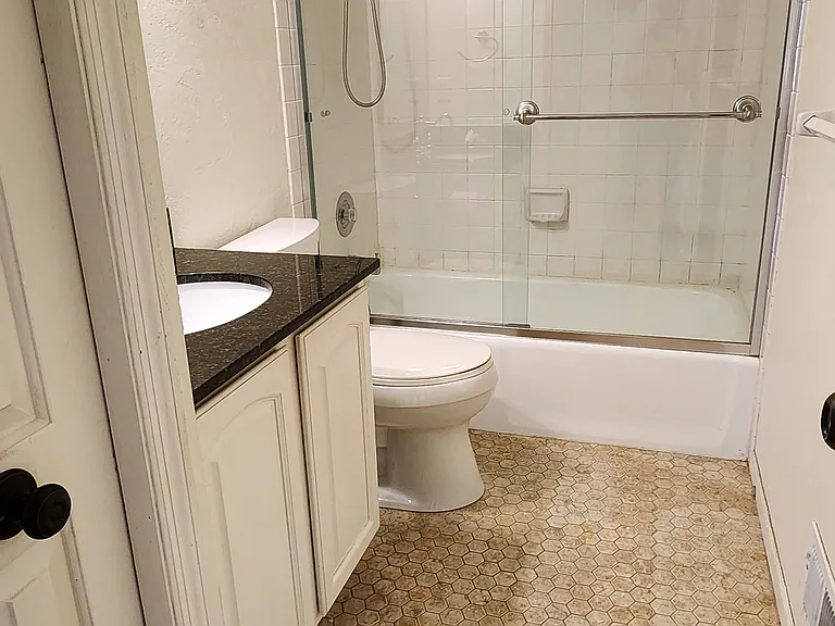 7225 Bren Ln — Photo 17