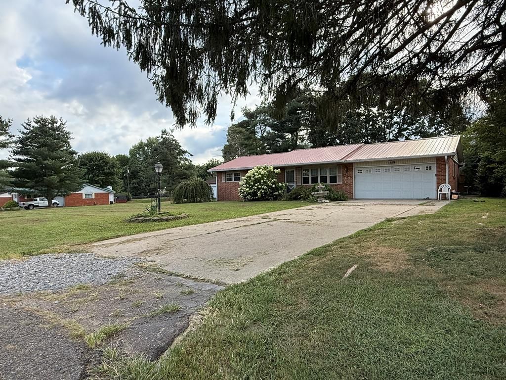 Real estate listing image