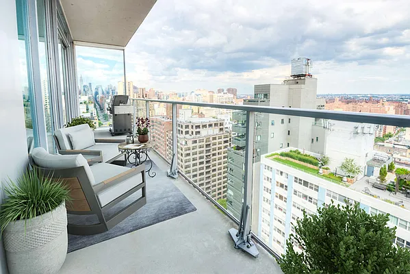 Rented by Compass | media 20