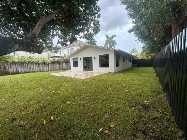 1610 NE 17th Ave #1610