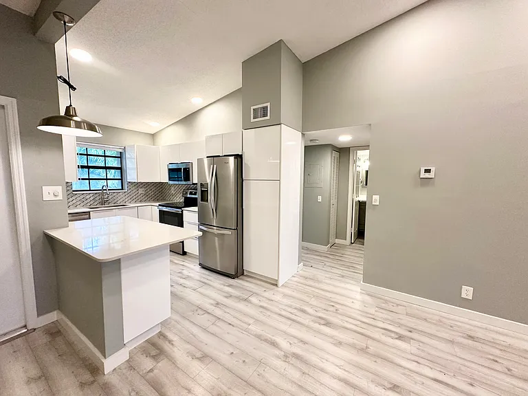 2800 Palmwood Ter #2210 — Photo 9