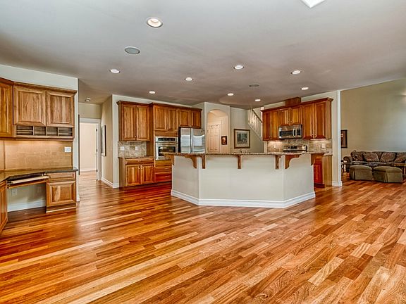 5th image of 4213 Marine Heights Way