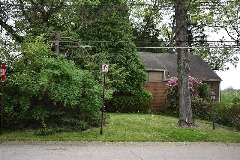 2nd image of 103 Saint Croix Dr