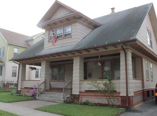 25 Hastings St, Springfield, MA 01104