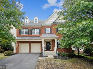 42628 Emperor Dr, Ashburn, VA 20148