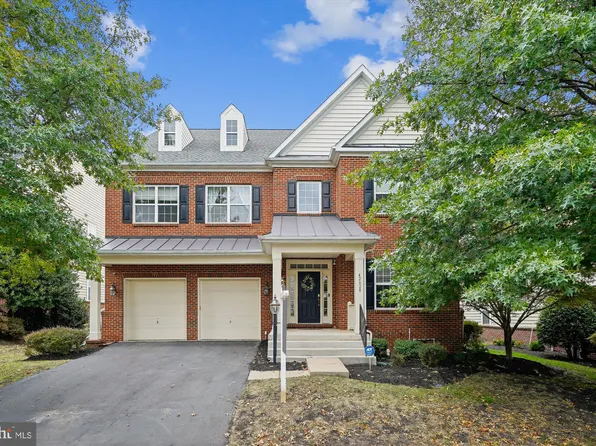 42628 Emperor Dr, Ashburn, VA 20148