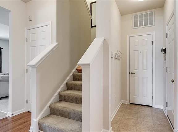 5th image of 2217 Thomas Kenney Dr