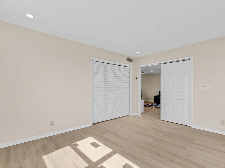 2901 S Palm Aire Dr #501 — Photo 19