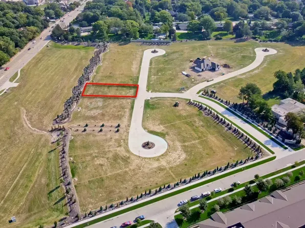 2300 Springtime Ct, Lincoln, NE 68512