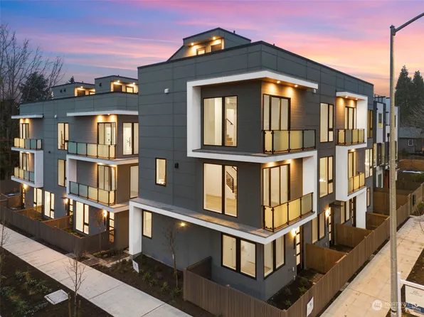 8457 Delridge Way SW, Seattle, WA 98106