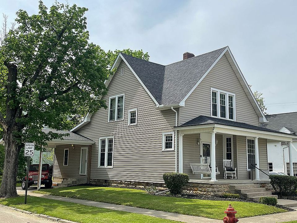 1st image of 103 S Maple St