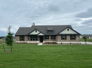 128 Hillview Trl, Decatur, TX 76234