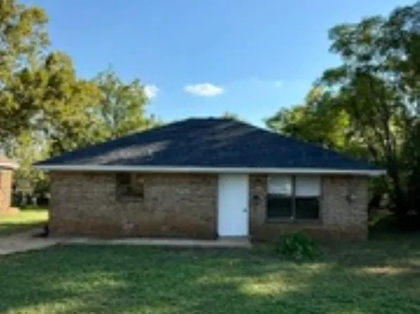 435 Georgia Ave, Jacksonville, TX 75766