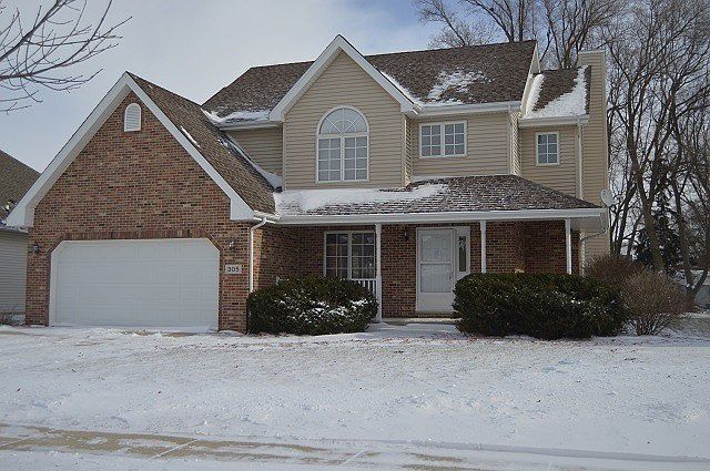1st image of 305 N Glenview Ln
