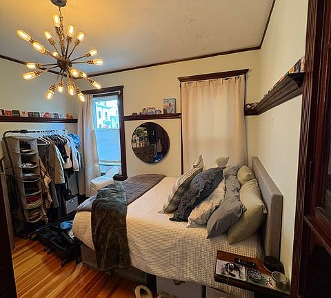 3rd image of 124 O St Unit 1