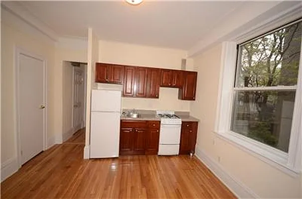 Rented by Avian Village Realty | media 10