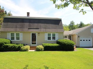 30 Hillview Ave, Saco, ME 04072