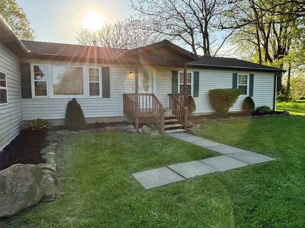 19220 Murphy Rd, Corry, PA 16407