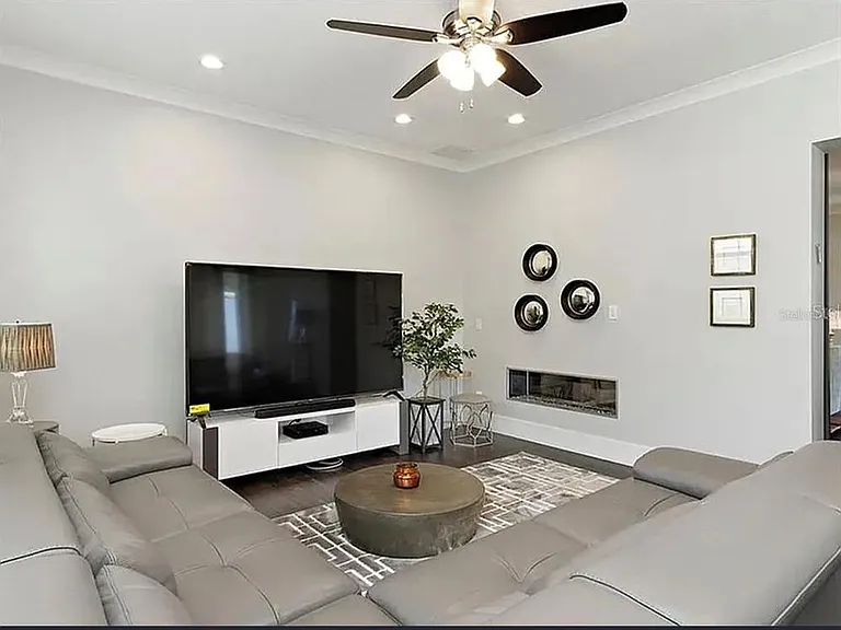 2234 Howard Dr — Photo 10
