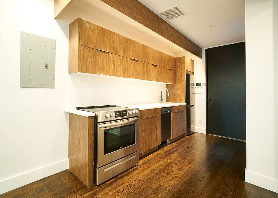1st image of 495 Saint Johns Pl #3N