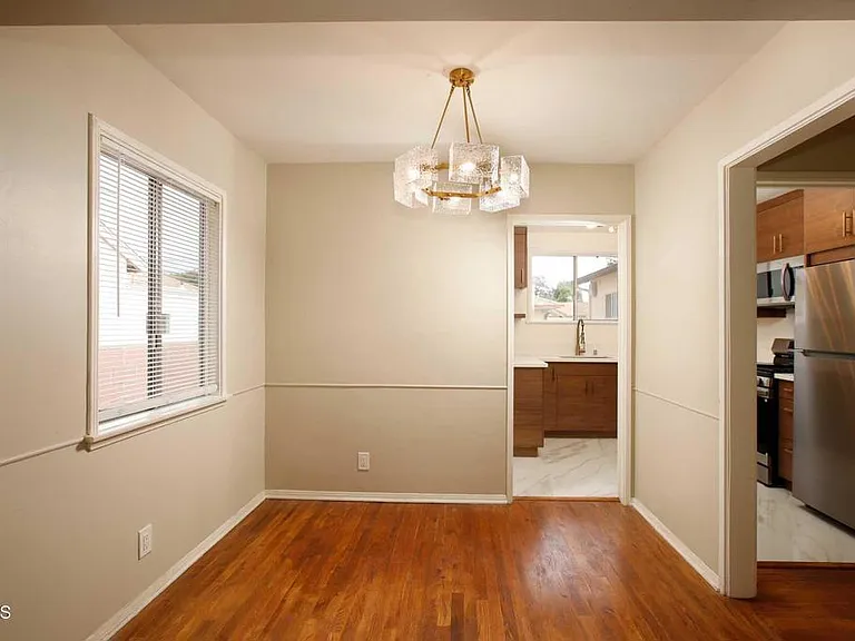7046 Murietta Ave #7046 — Photo 10