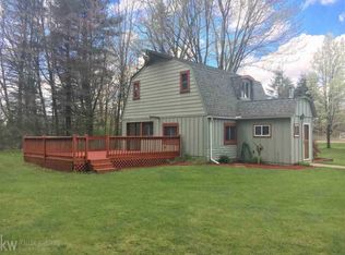 4335 Krafft Rd, Fort Gratiot, MI 48059