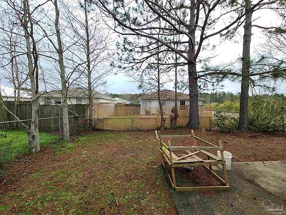 5th image of 428 Oak Knoll Ln