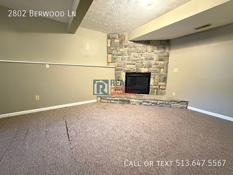2802 Berwood Ln — Photo 6