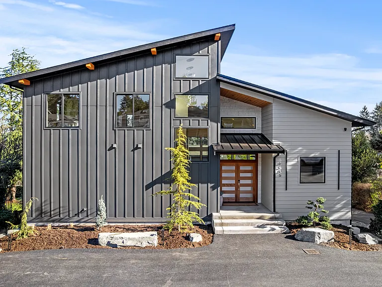 6305 Soundview Dr — Photo 1