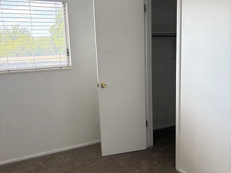 3538 W Parkway Blvd #BOULEVARD3 — Photo 19