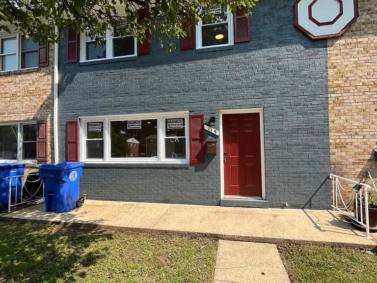 119 Charles Pl — Photo 1