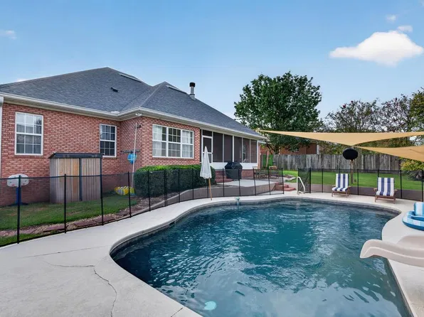 3652 Arbor Run Dr, Valdosta, GA 31605