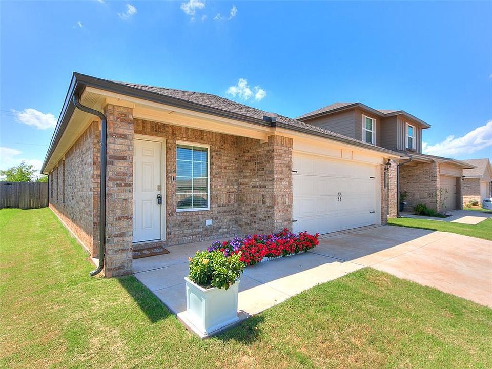 1st image of 10613 Red Thistle Dr