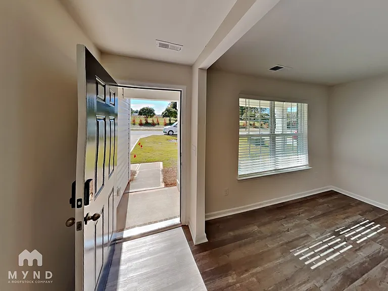 2259 Meadow Stream Dr — Photo 6