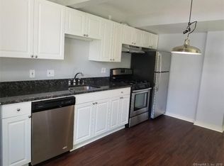 65B Long Hill Ave, Shelton, CT 06484