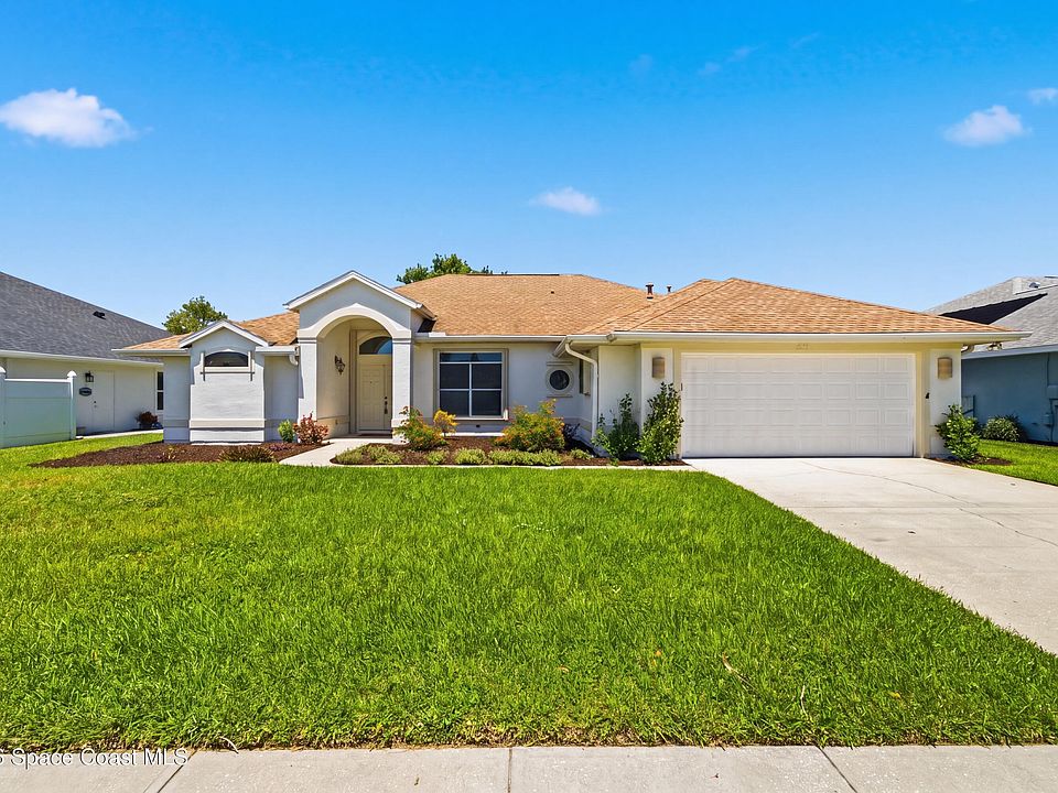 1st image of 1051 Fieldstone Dr